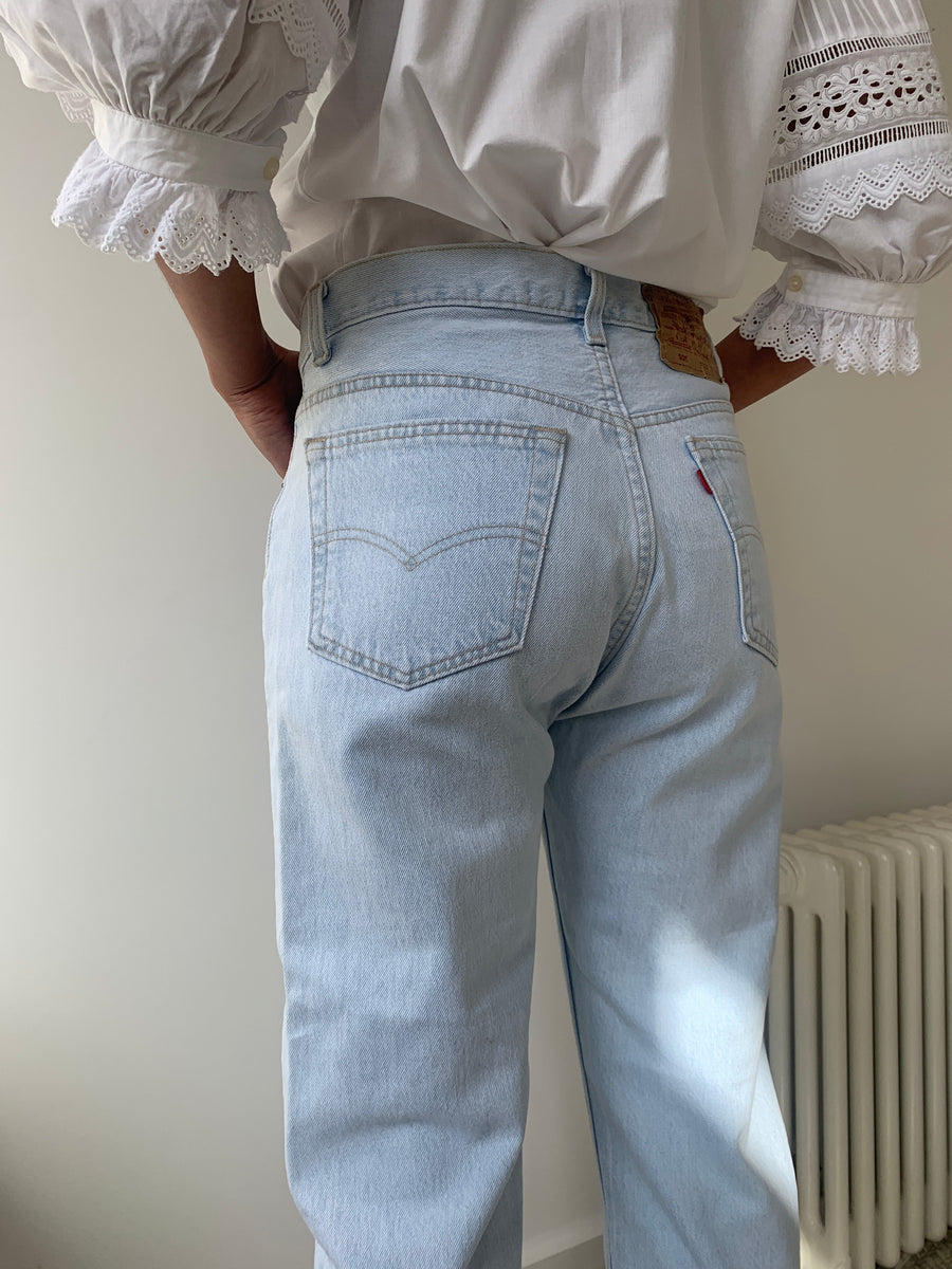 Vintage 501s bleached wash jeans W32