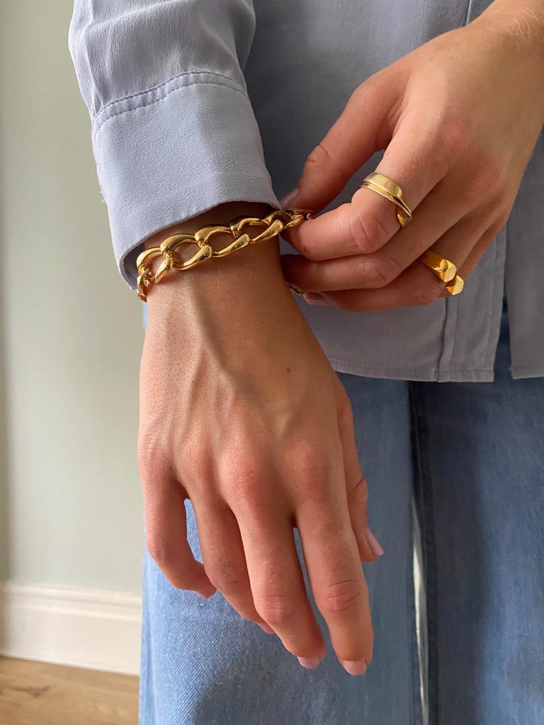 Vintage Napier bracelet VSxR 15