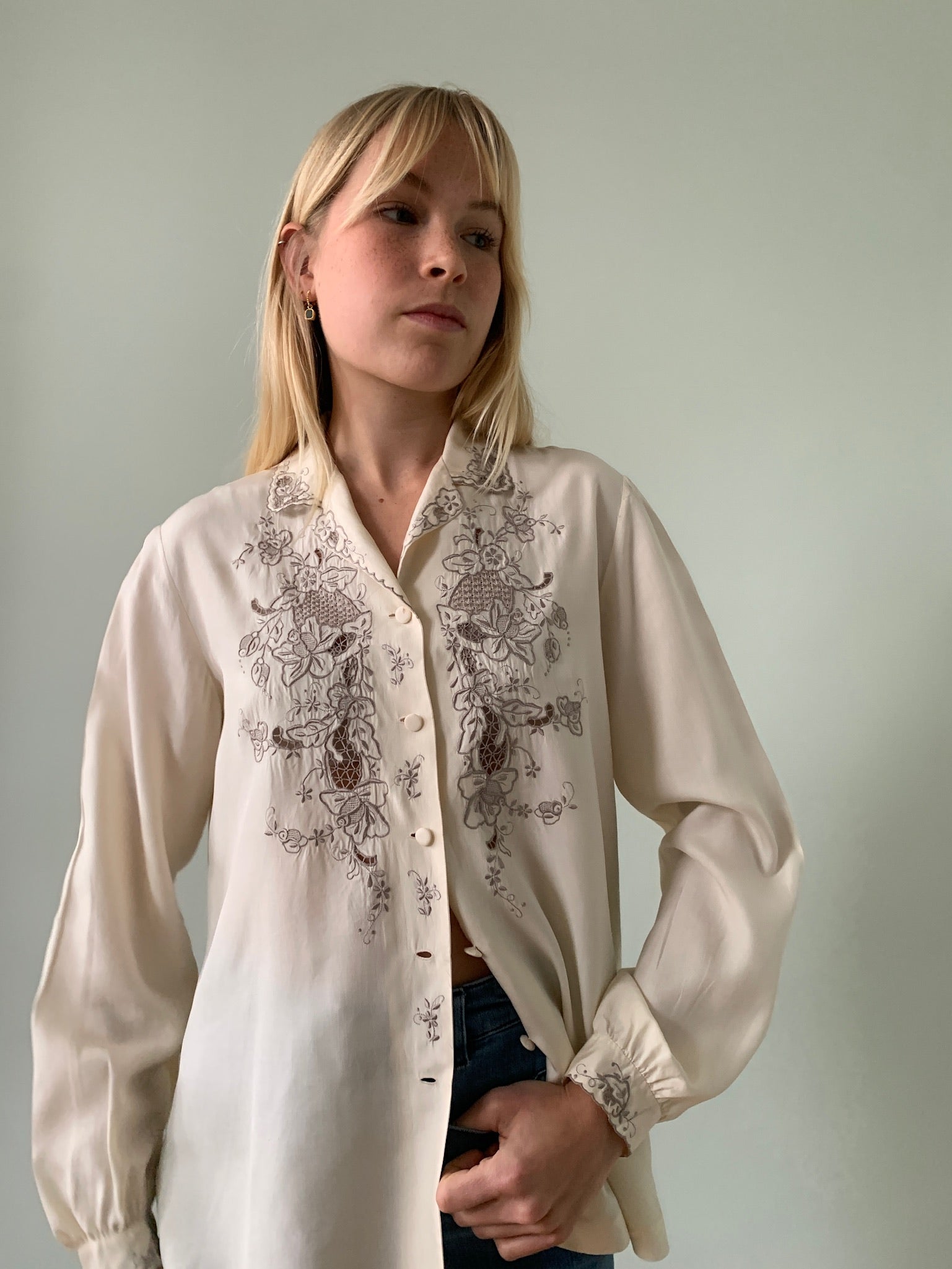 Vintage Chinese silk embroidered blouse cream mink emb