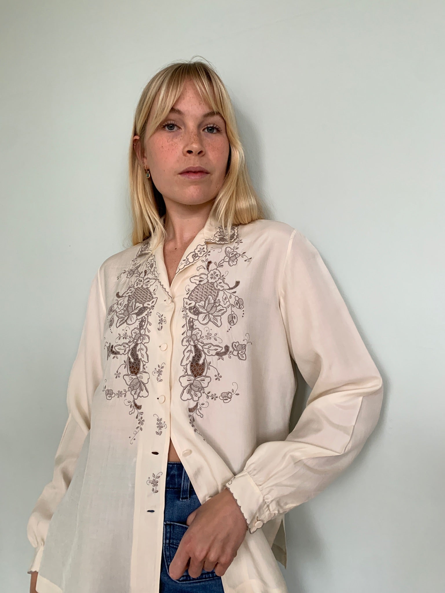 Vintage Chinese silk embroidered blouse cream mink emb