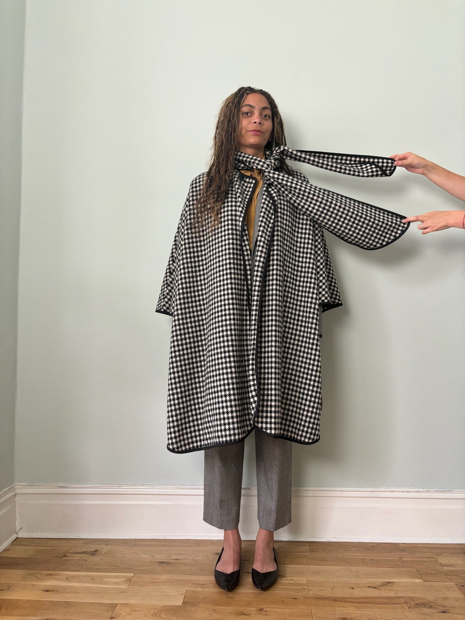 Vintage Miss Smith check cape coat