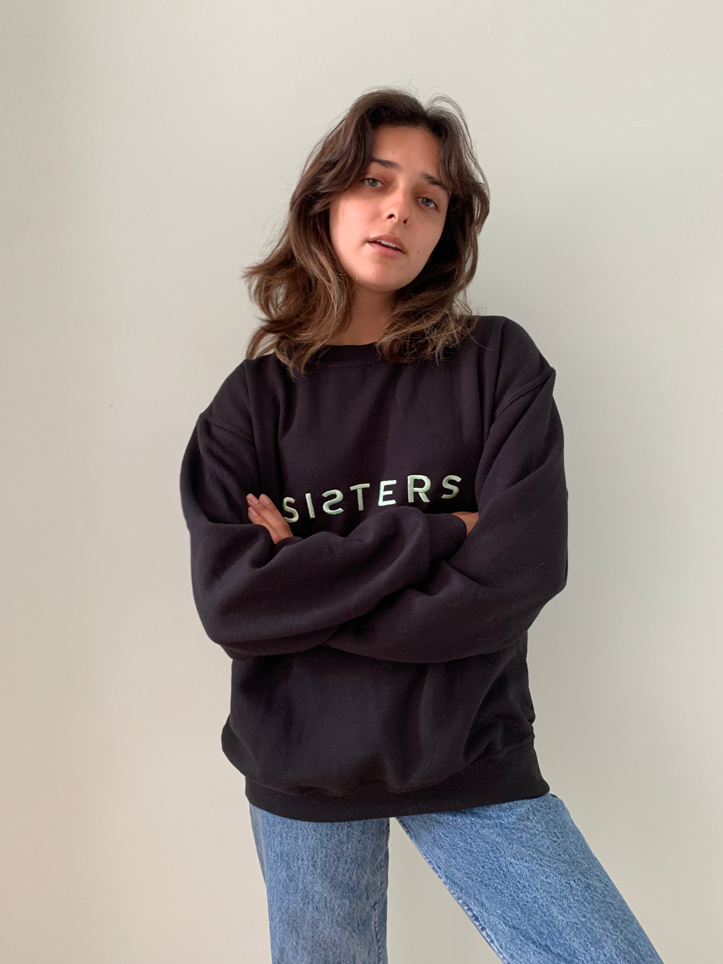 SISTERS embroidered sweatshirt medium / large SS208