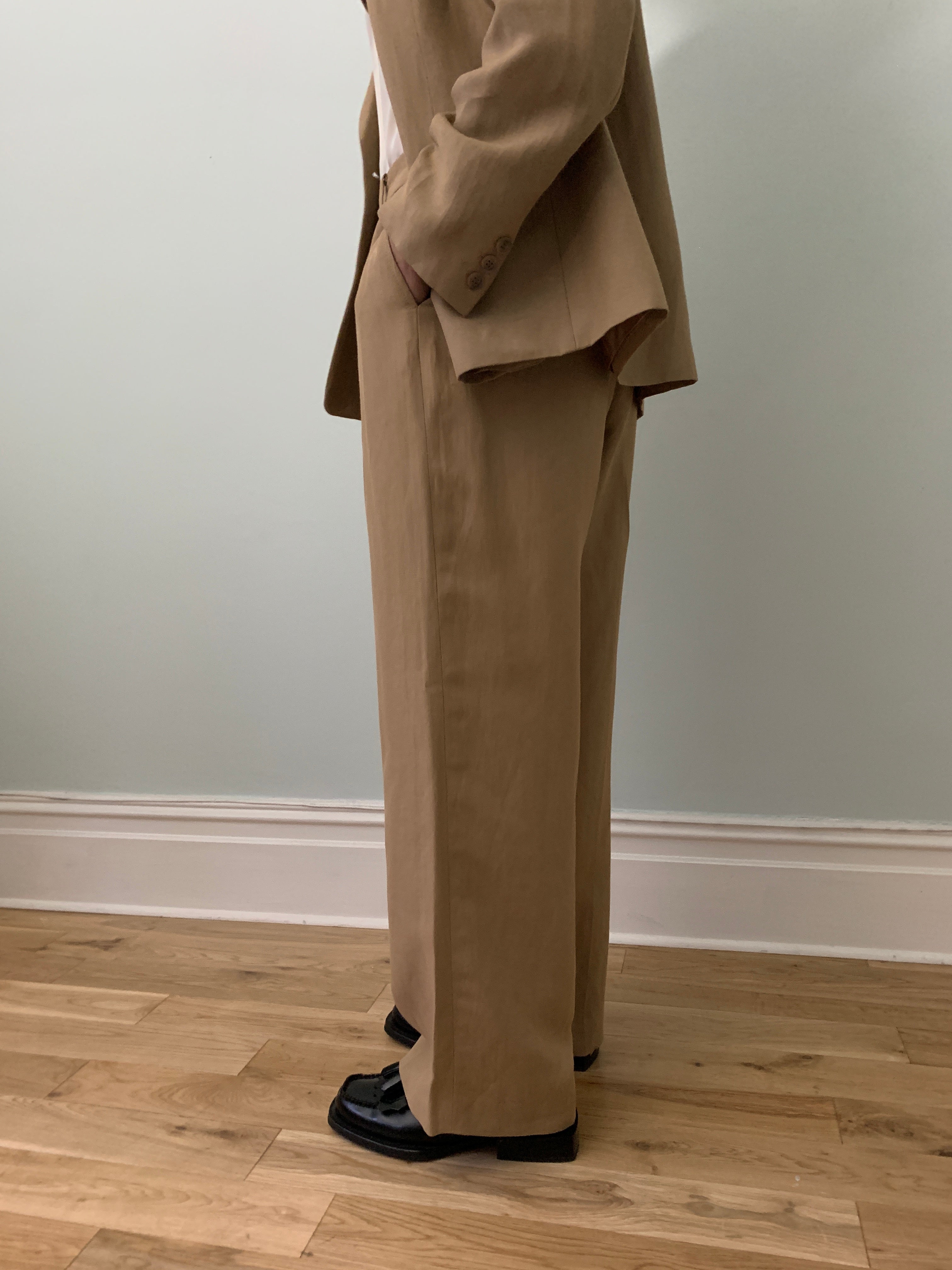 Super cool silk linen vintage suit