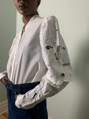 WOW statement sleeve cotton broderie vintage blouse