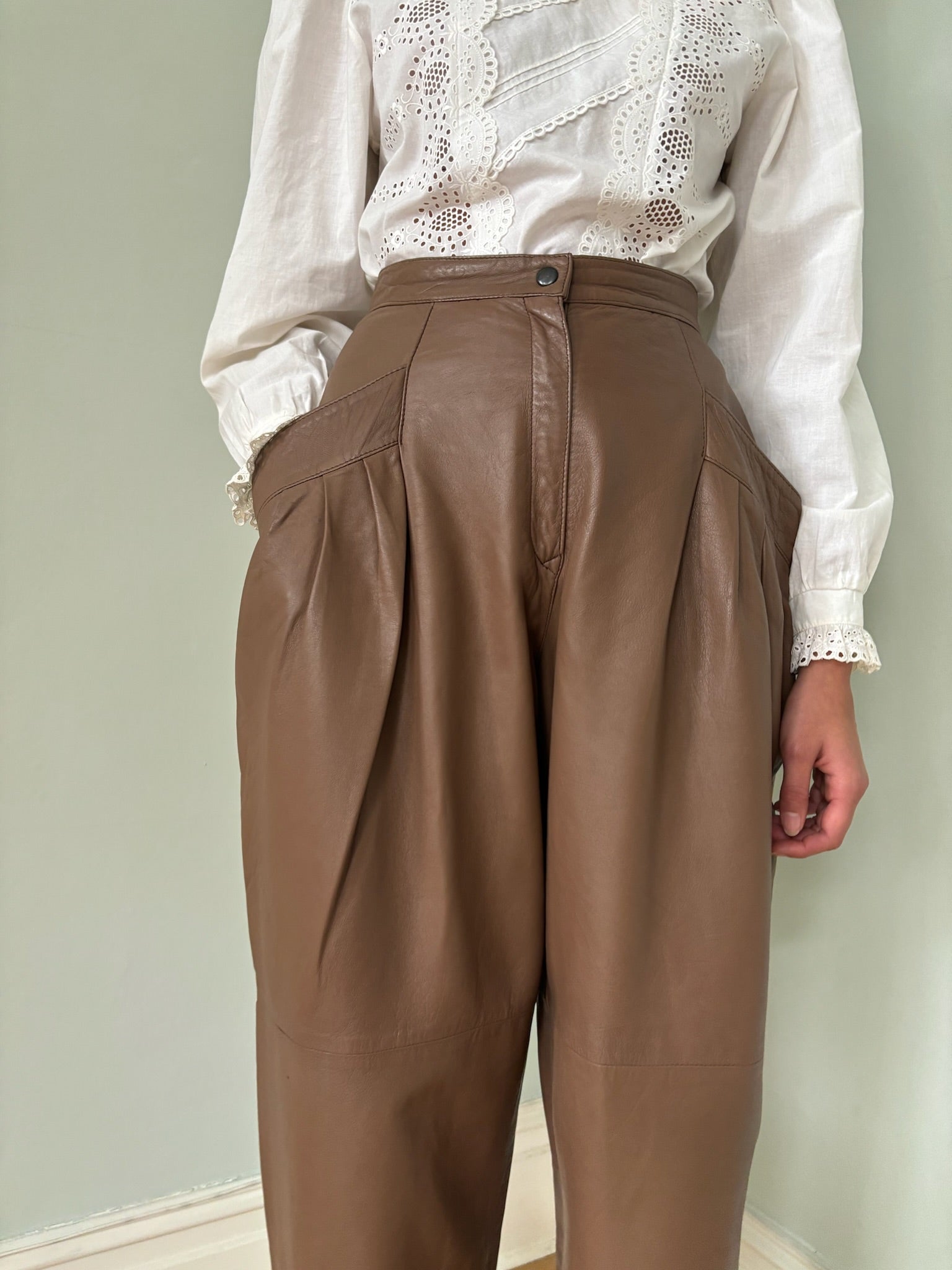 Vintage balloon leg leather trousers UK-10