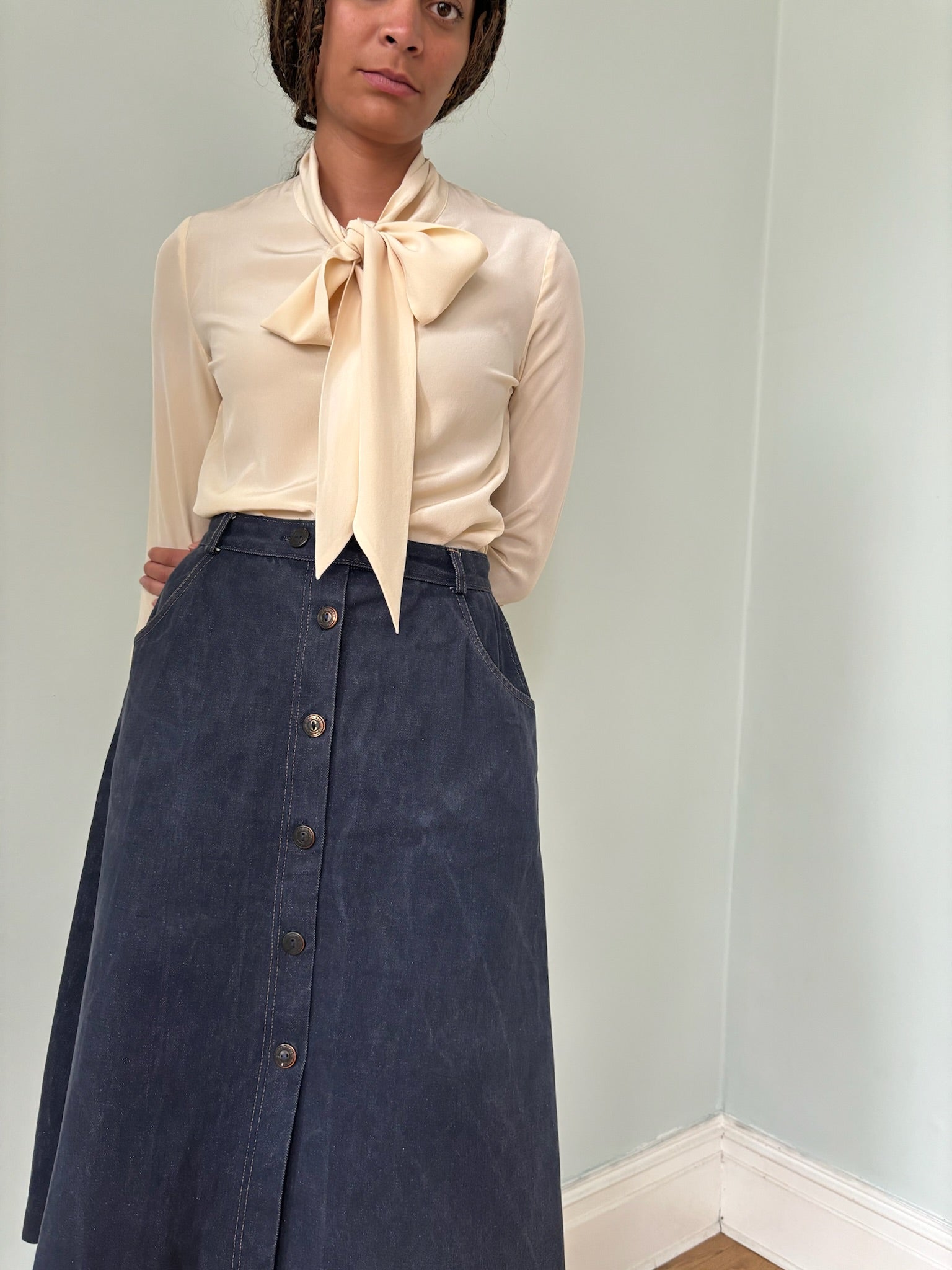 Vintage denim button skirt UK8