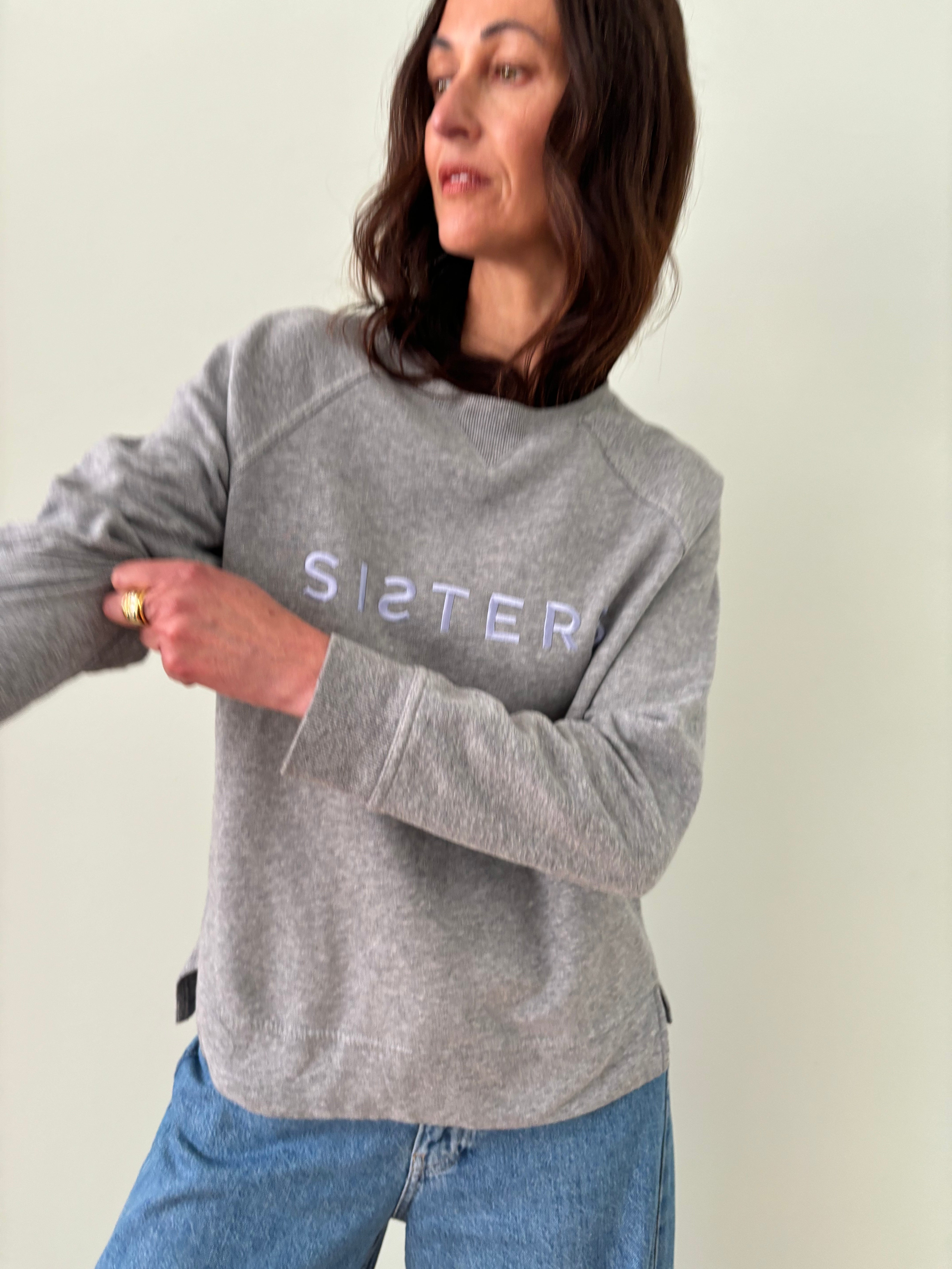 SISTERS embroidered sweatshirt small S019