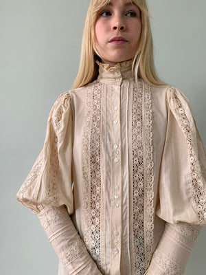 Laura Ashley 1970's Edwardian style blouse with lace