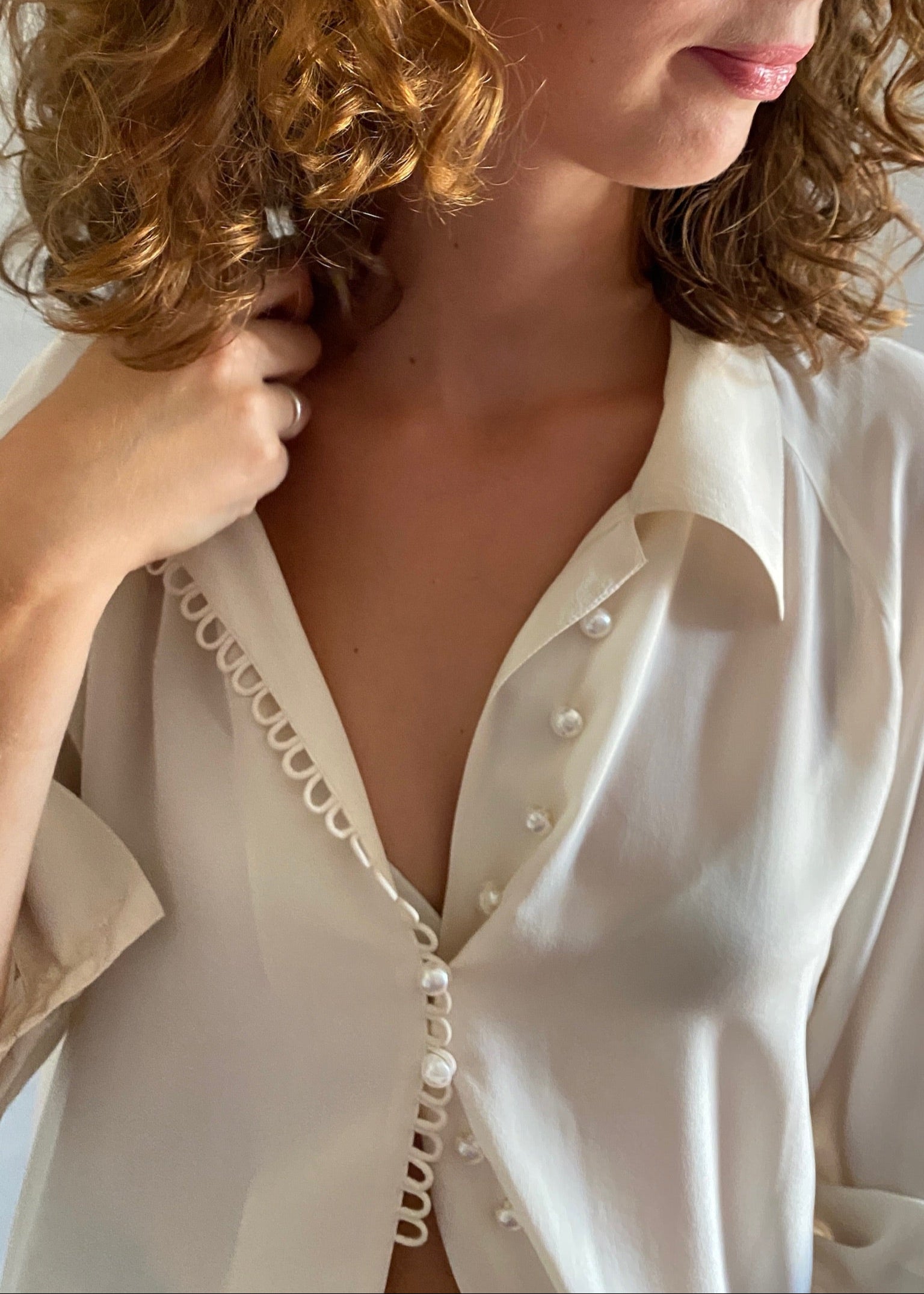 Vintage silk pearl LOVE blouse 35