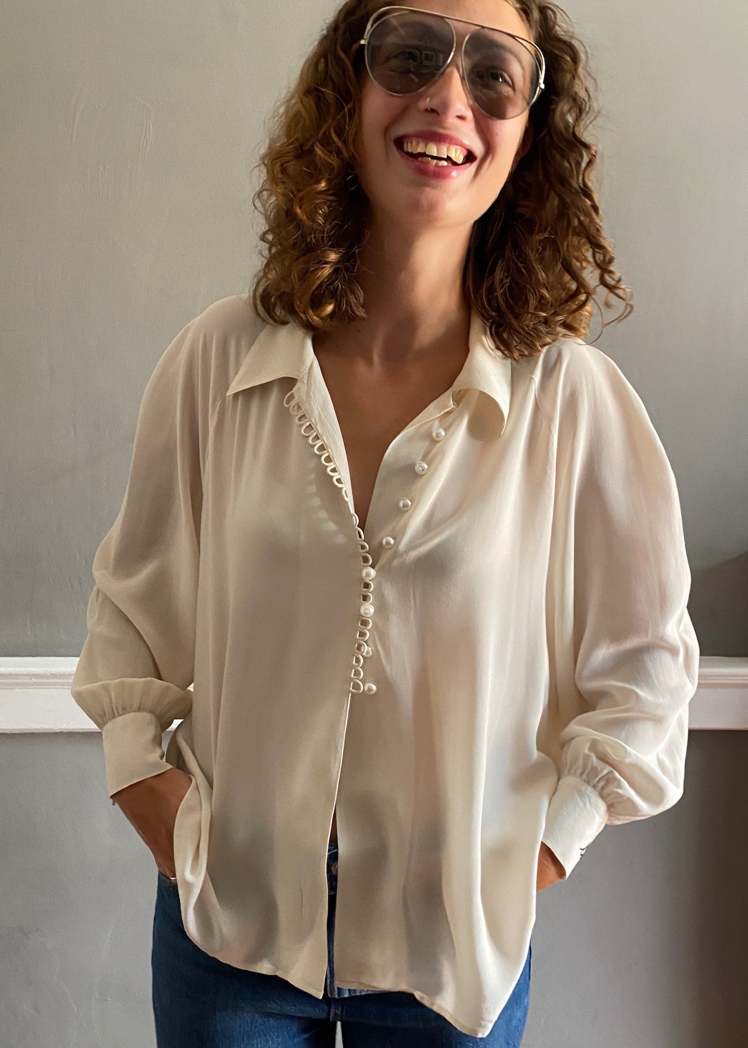 Vintage silk pearl LOVE blouse 35