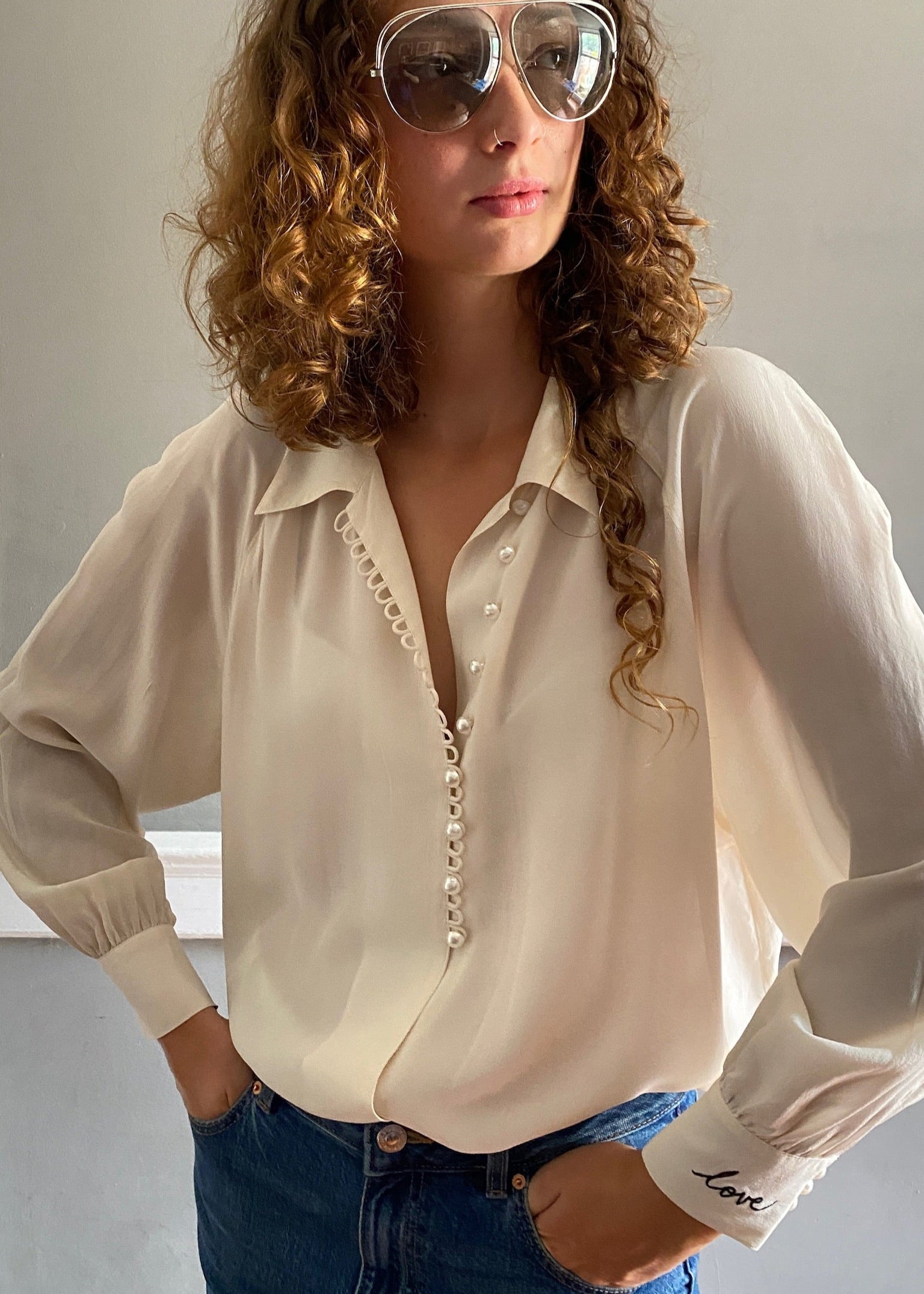 Vintage silk pearl LOVE blouse 35
