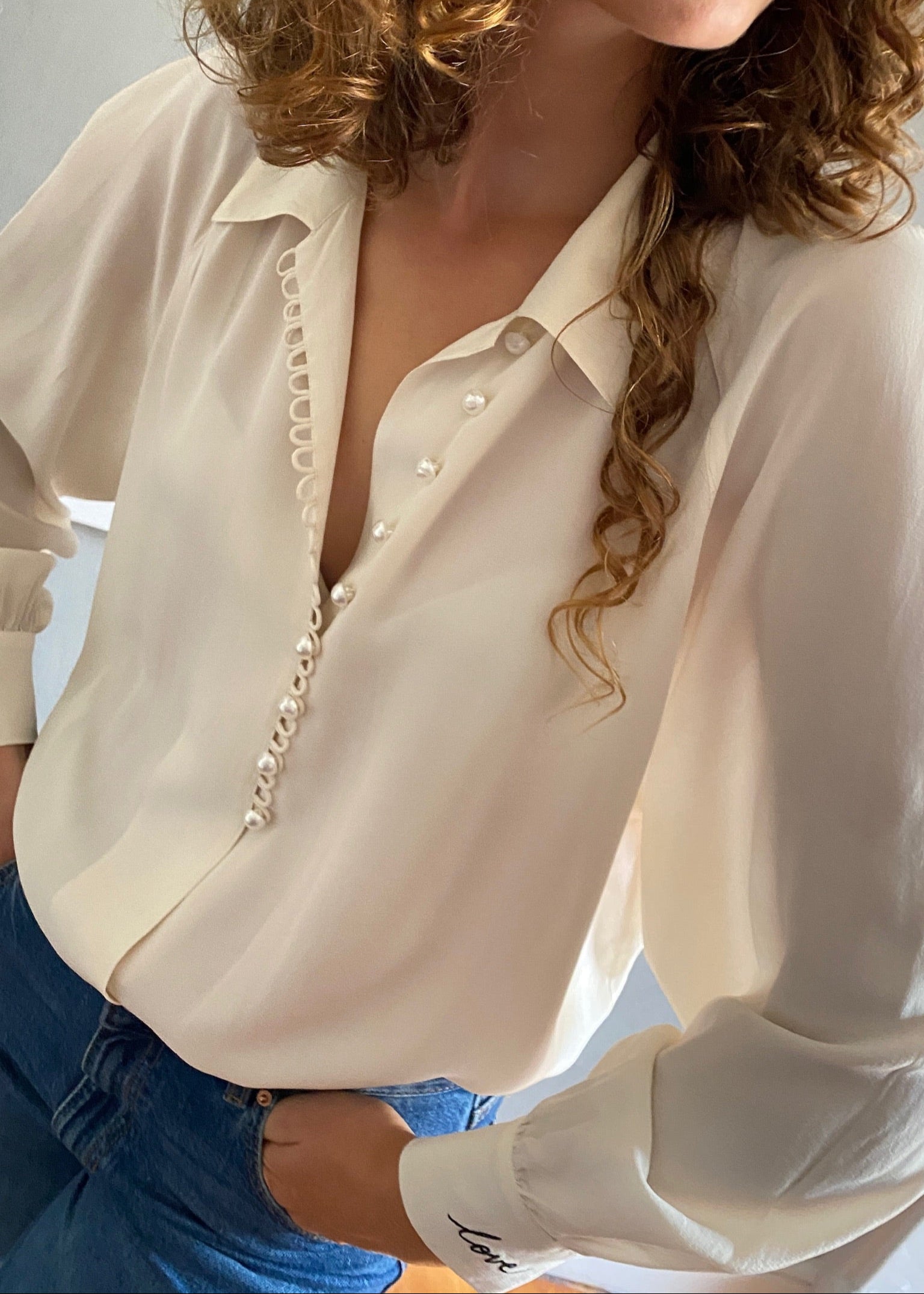 Vintage silk pearl LOVE blouse 35