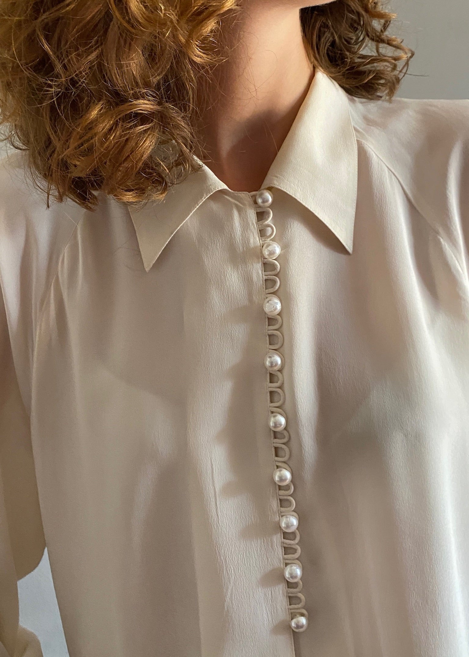 Vintage silk pearl LOVE blouse 35