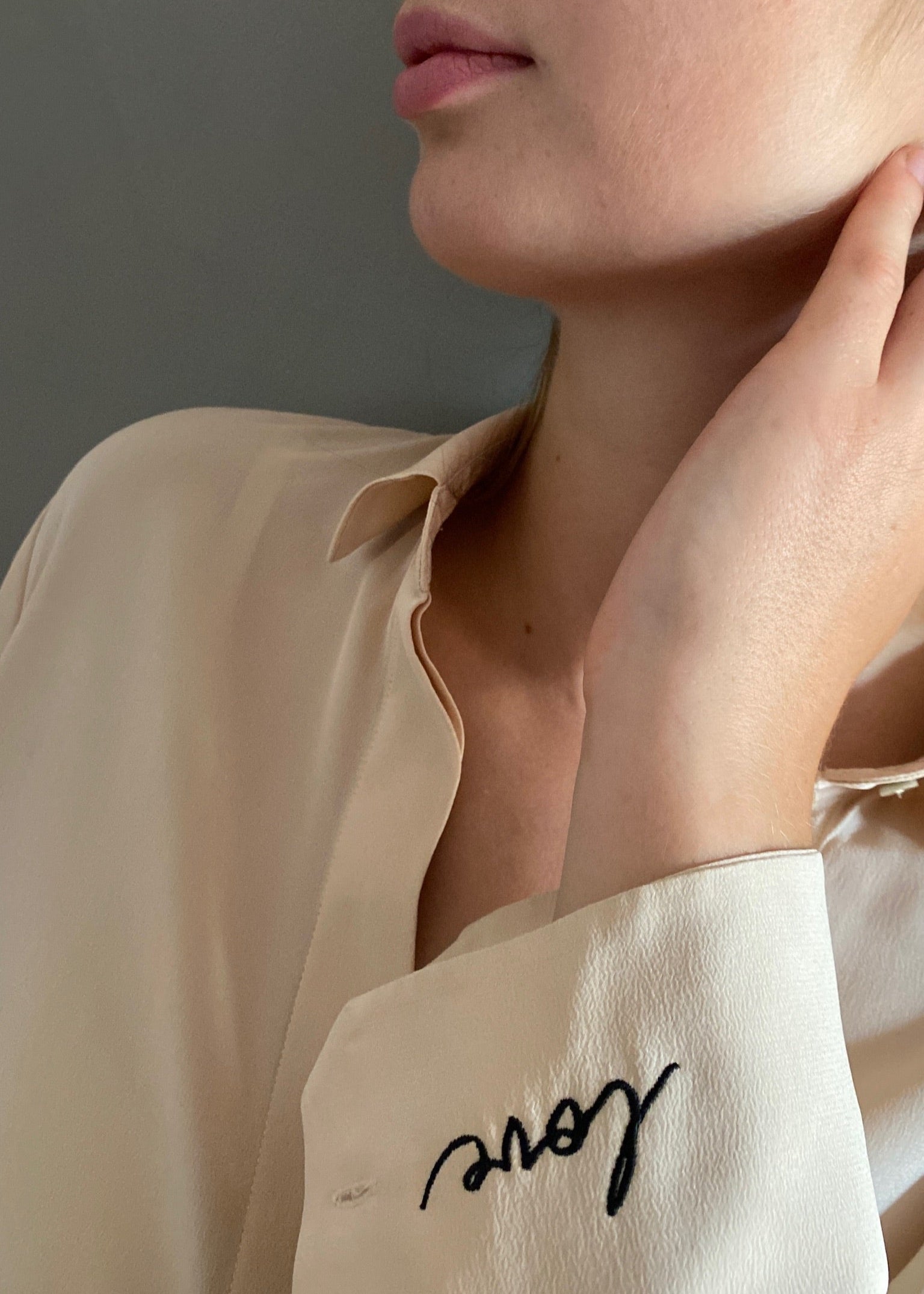 Vintage embroidered LOVE blouse 27