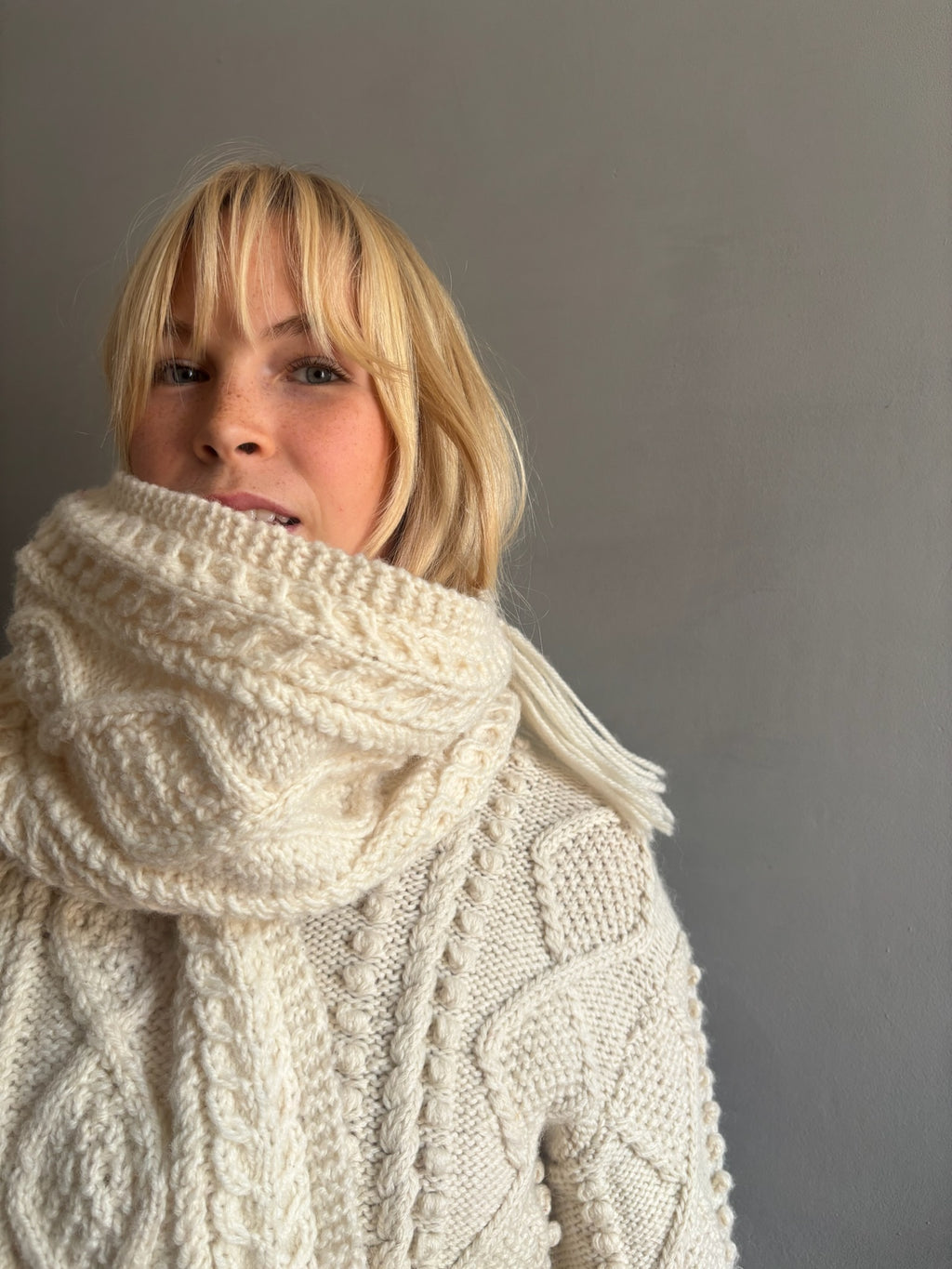 Vintage Donegal aran wool scarf