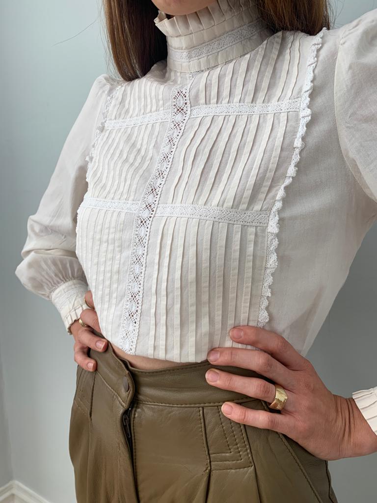 Cropped Laura Ashley 1970's cotton Edwardian style blouse