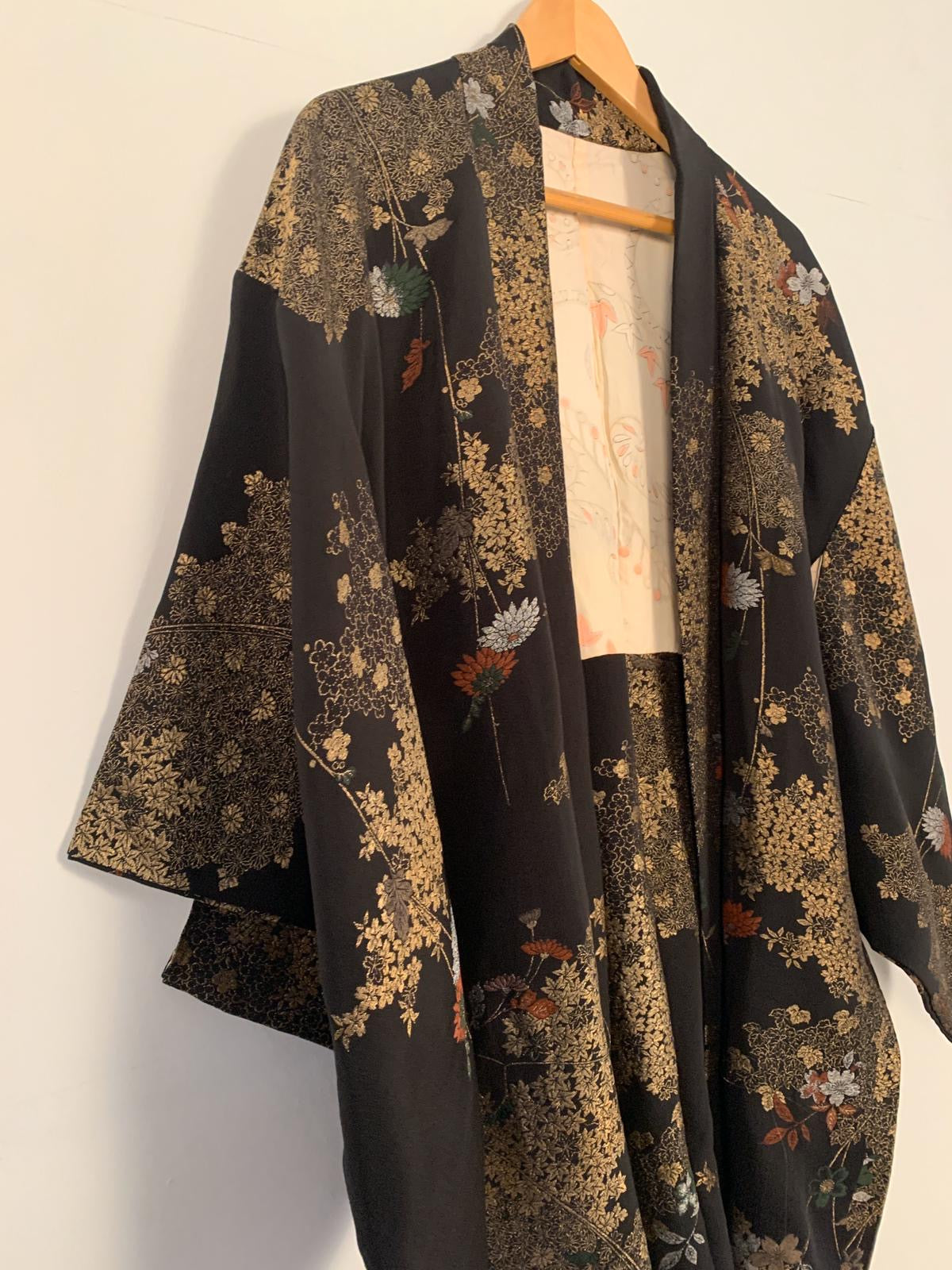Traditional 1960's Haori Japanese Kimono in black with floral metallics