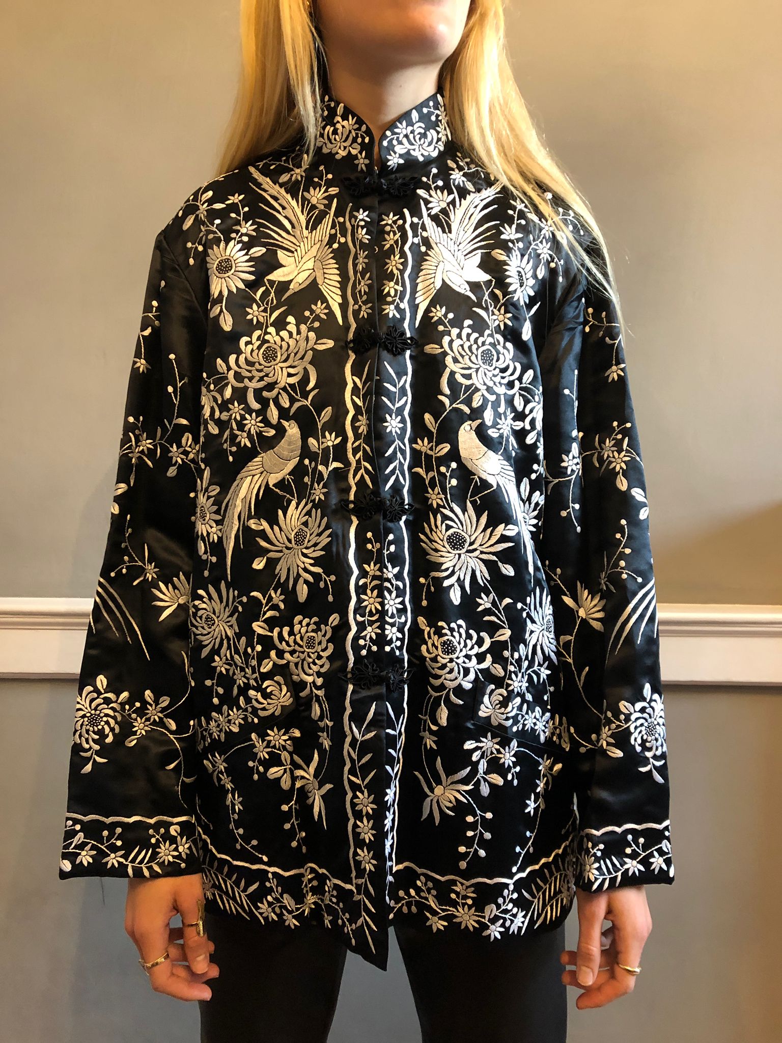 Vintage silk embroidered Chinese style jacket