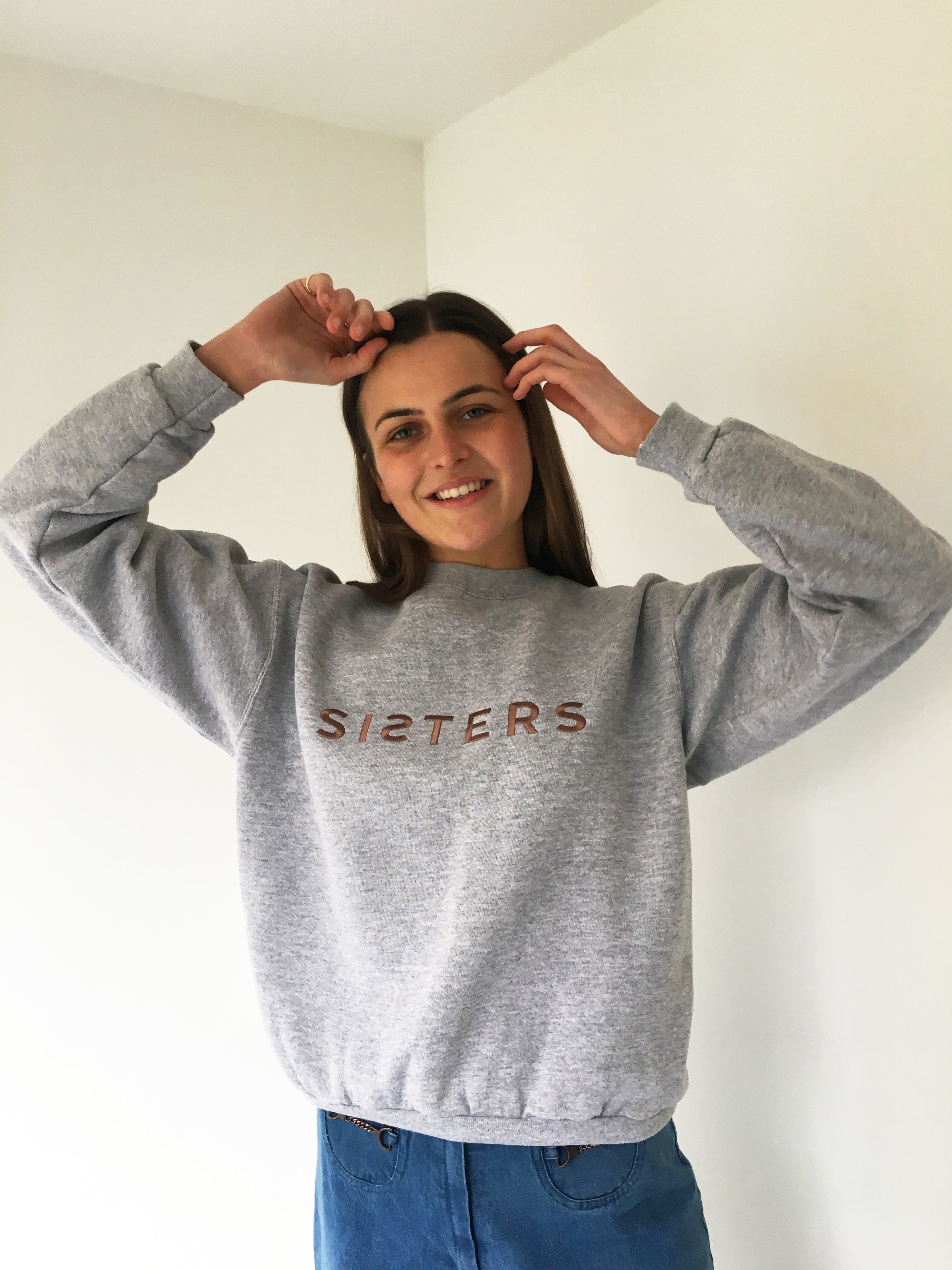 SISTERS embroidered sweatshirt Small
