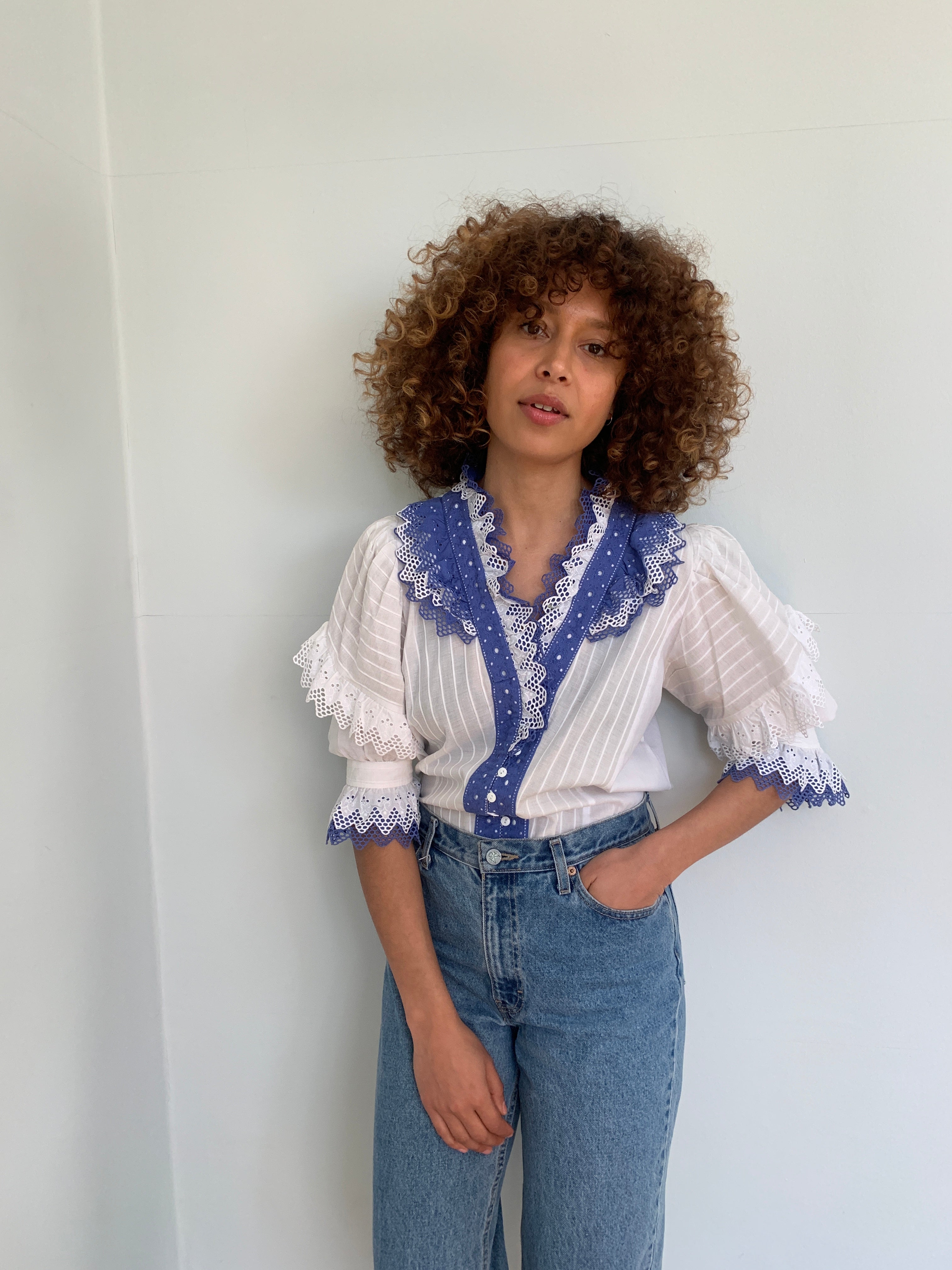 Vintage 1980s cotton embroidery blouse