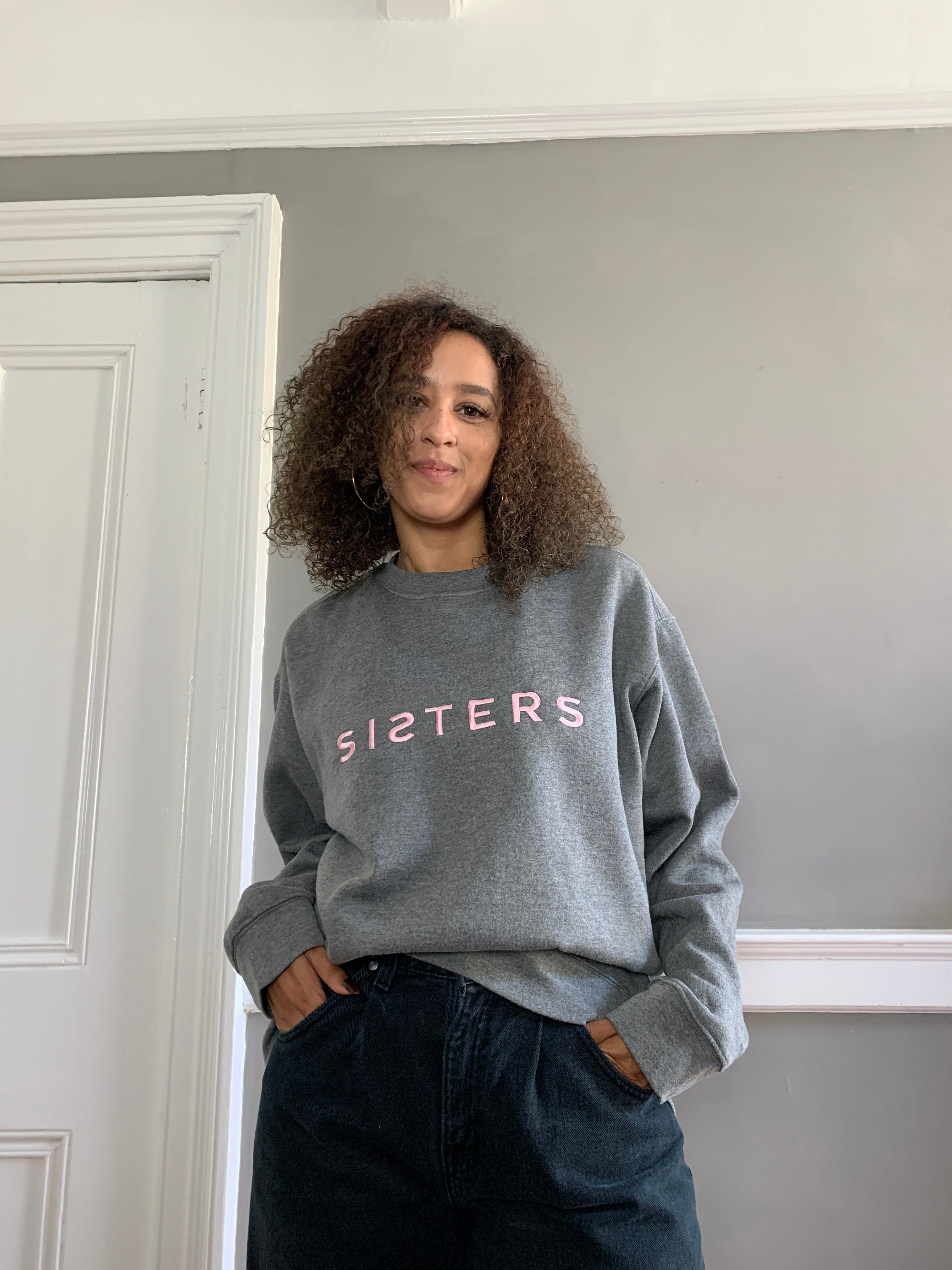 SISTERS embroidered sweatshirt Medium