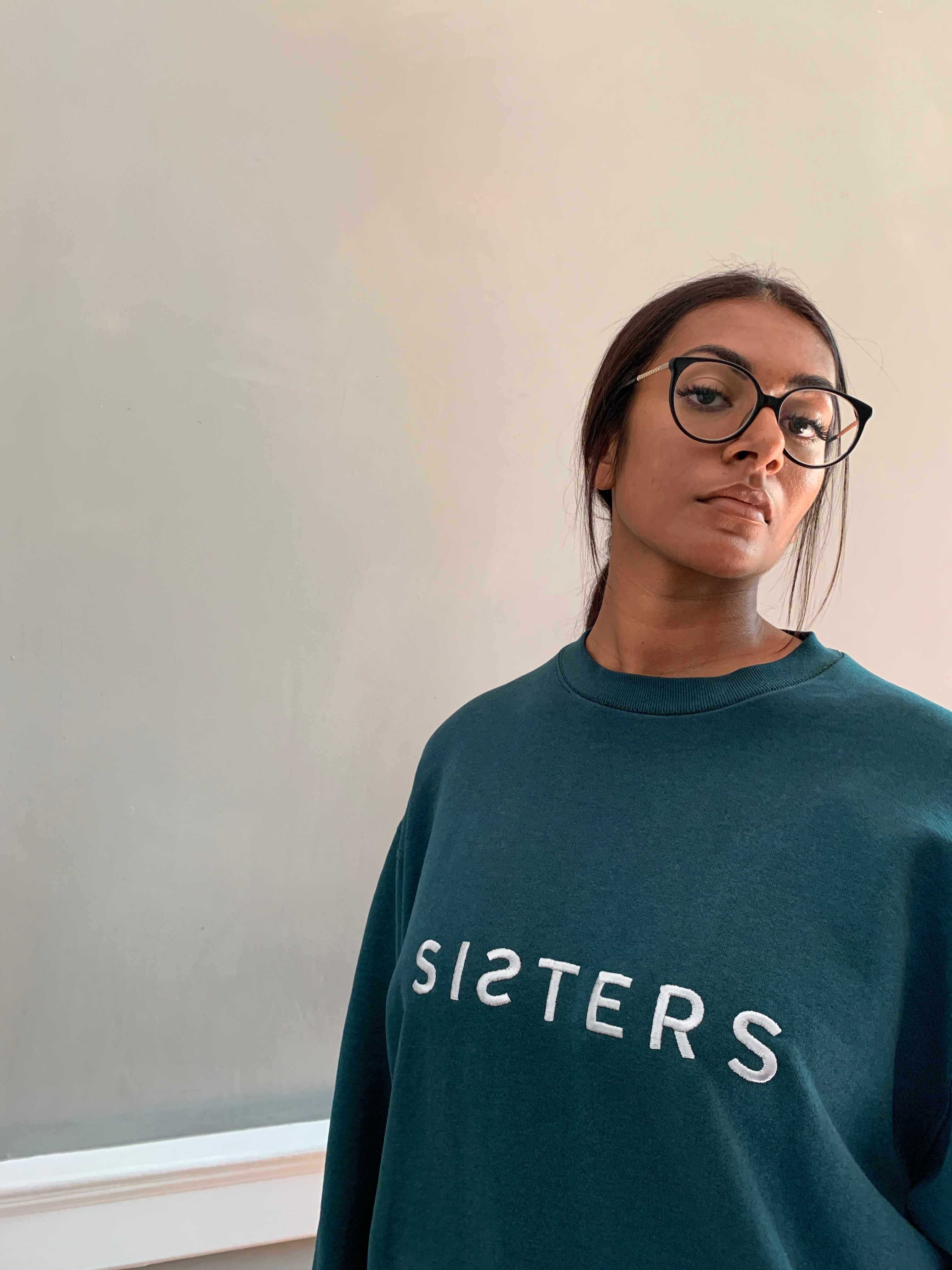 SISTERS embroidery sweatshirts X-Large