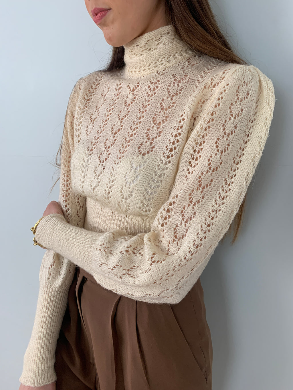 Beautiful vintage 1970s fine hand knitted jumper