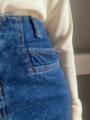 Vintage Calvin Klein jeans - shaped waist  W28