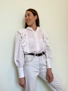 Pretty 1980s vintage blouse with frills and ruffles