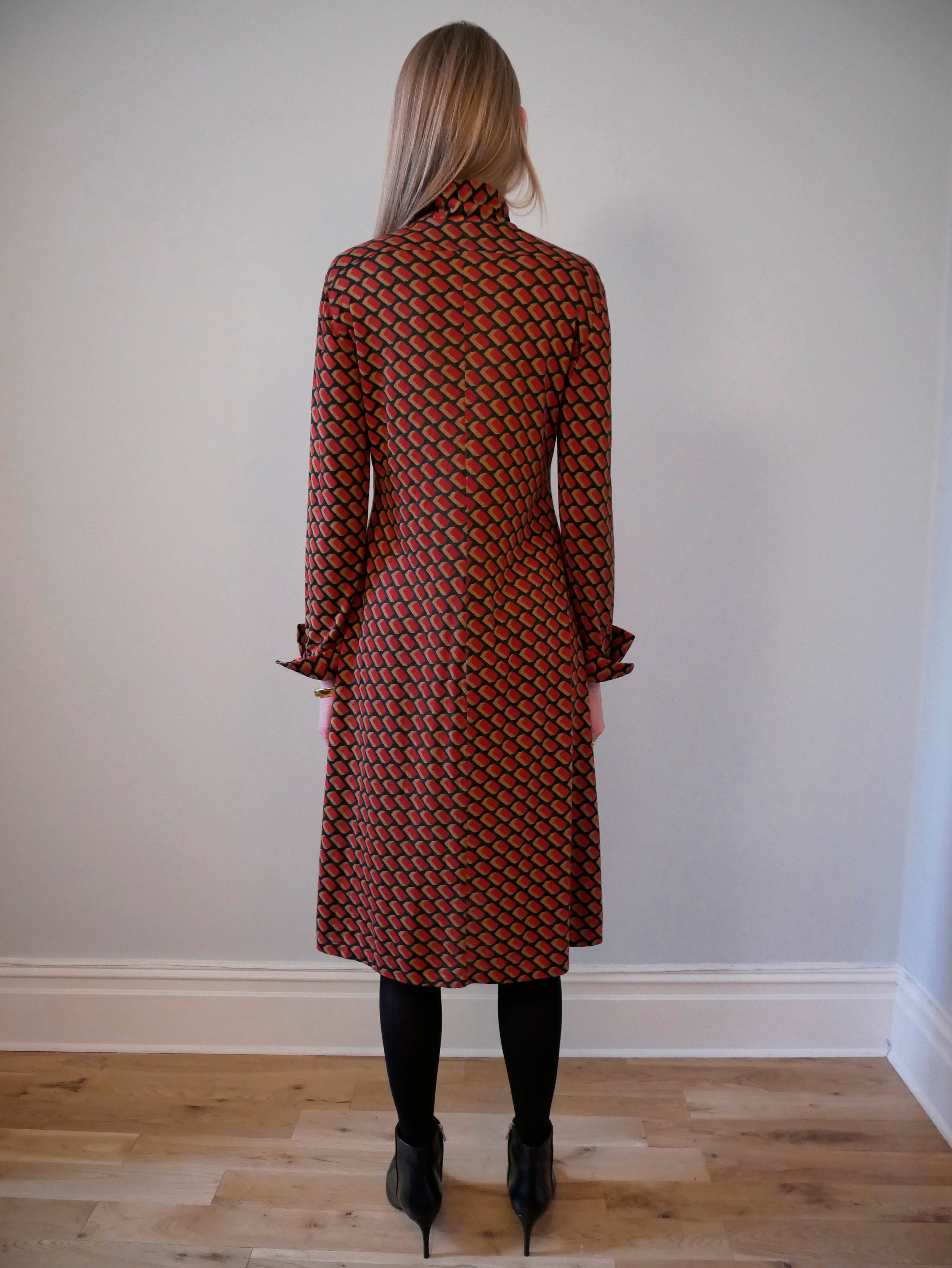 Diane Von Furstenberg 1970's jersey geometric print dress